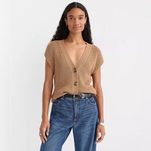 🆕 LOFT Sweater Vest in Caramel - Medium